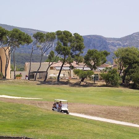 Madame Vacances Residence Provence Country Club Saumane-de-Vaucluse Экстерьер фото