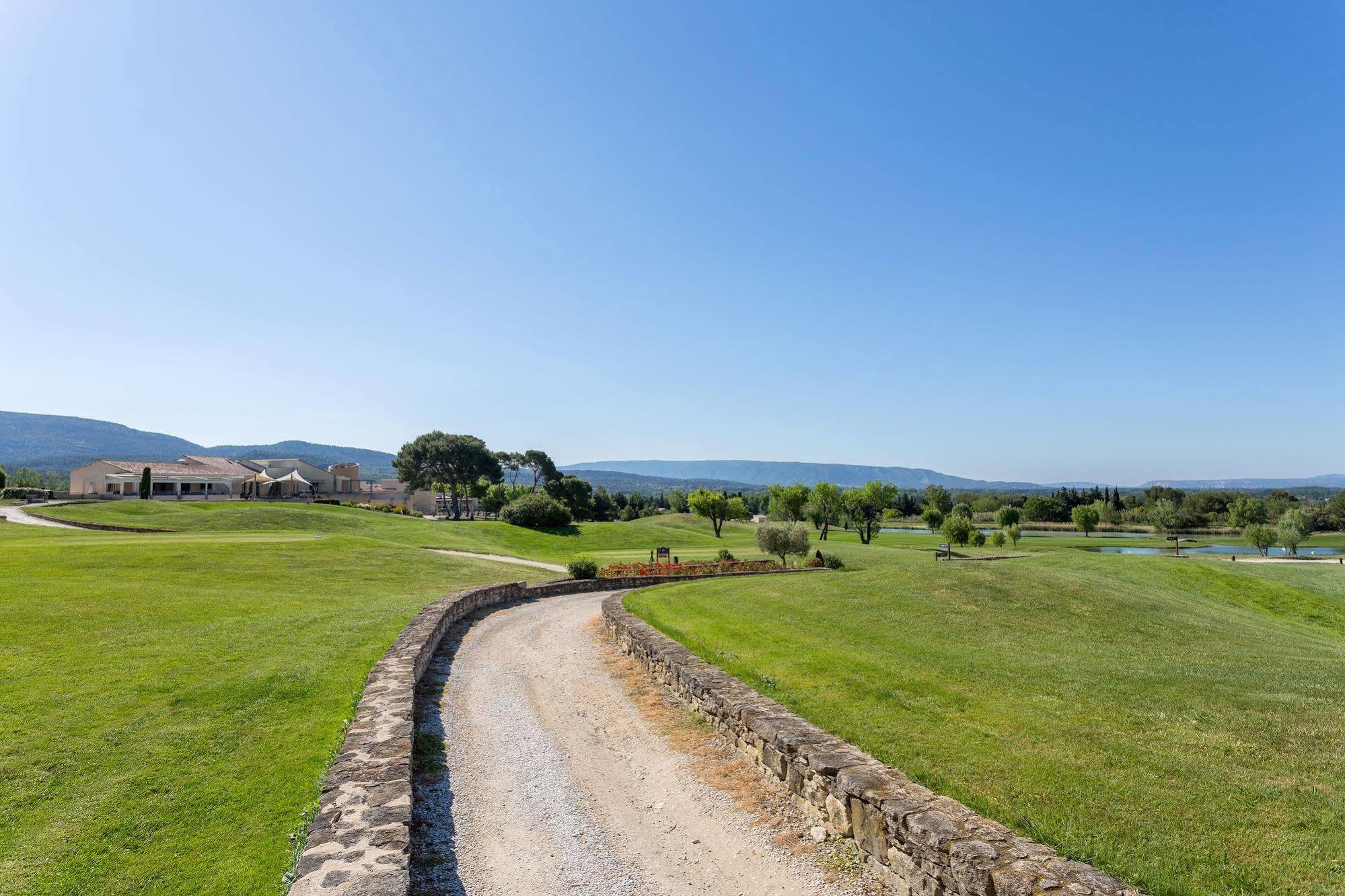 Madame Vacances Residence Provence Country Club Saumane-de-Vaucluse Экстерьер фото